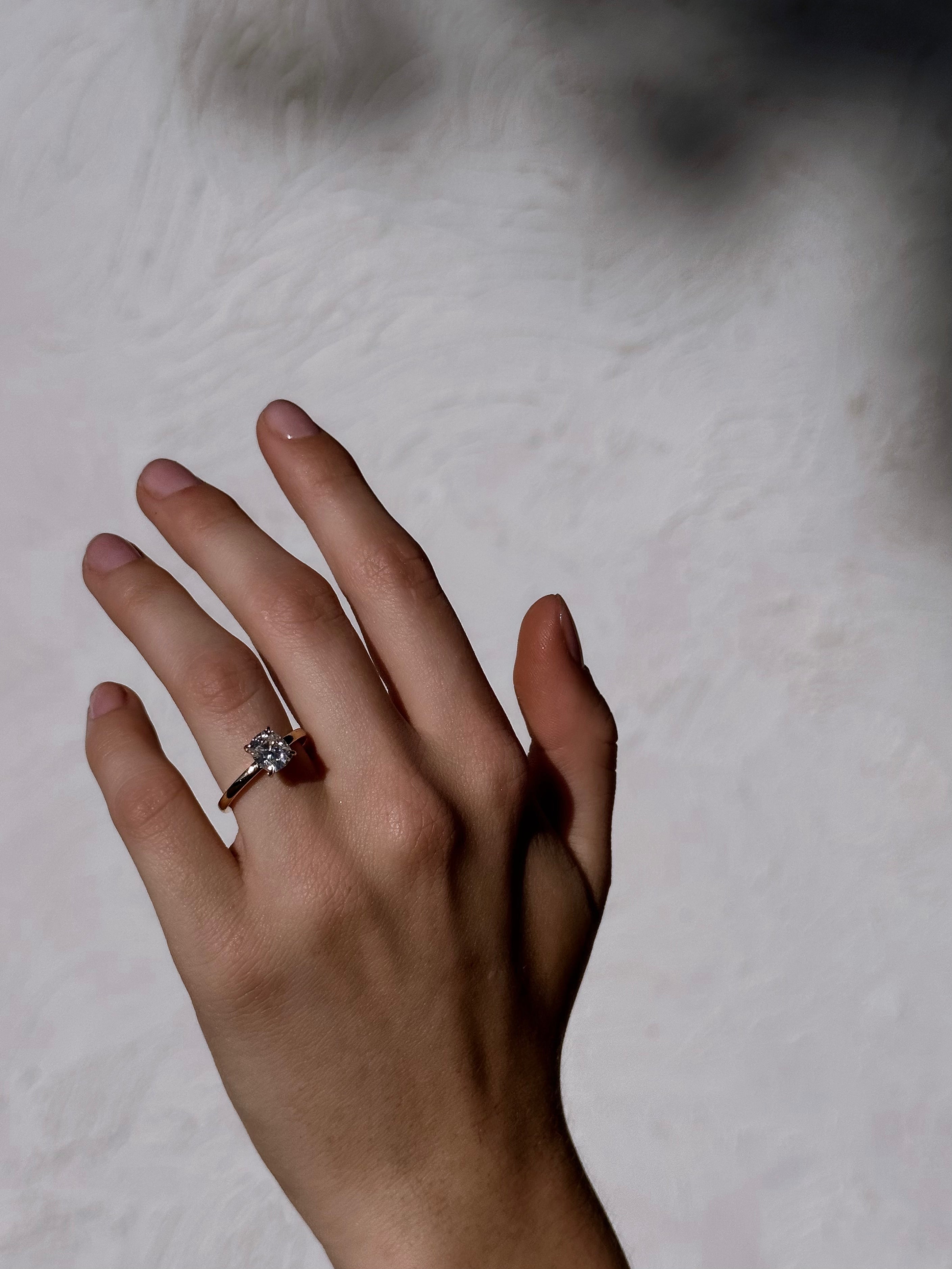 Cushion solitaire 2025